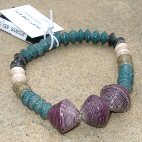 FRESH PRODUCE handmade by 31 Bits Bangle Bracelet - Picture 1 of 2